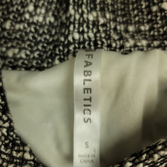 Fabletics‎ Womens S Yukon Sweater Dress Hooded Tweed Shift Black Ivory Lined - Picture 3 of 10